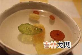 蜜蜡怎么辨别真假盐水