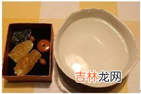 蜜蜡怎么辨别真假盐水