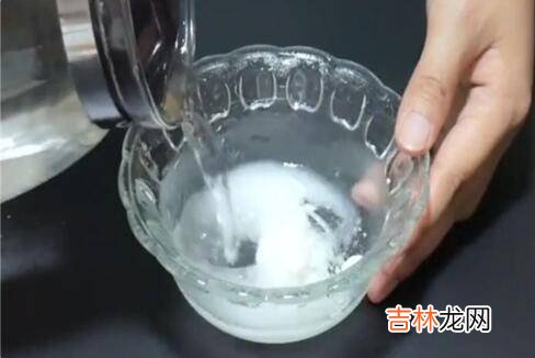 核桃皮弄到衣服上怎么才能洗干净