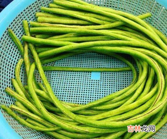 酸豆角的制作方法和配料