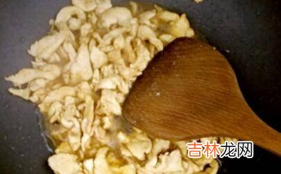 鸡脯肉适合和什么菜炒