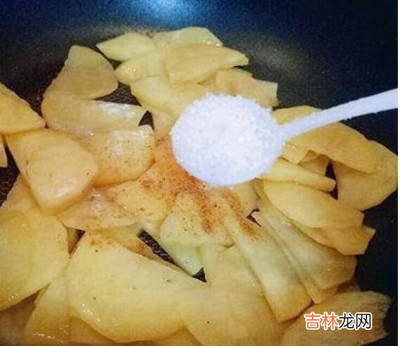 青椒炒土豆怎么做