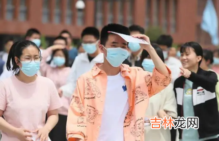 2023高考录取结果是一起出还是陆续出
