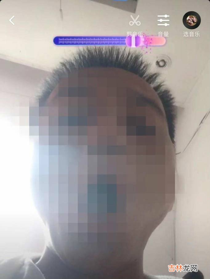 抖音短视频如何玩小游戏奇妙大餐吃食物?