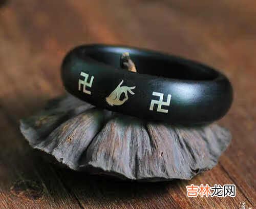新版人民币1000元-要出新版面值一千元的人民币?真的假的?