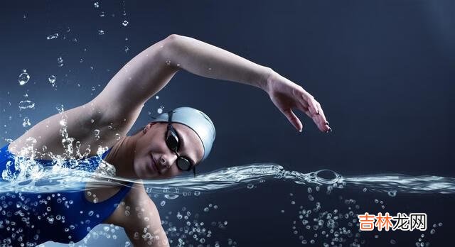 怎么游泳（新手游泳怎么浮起来)