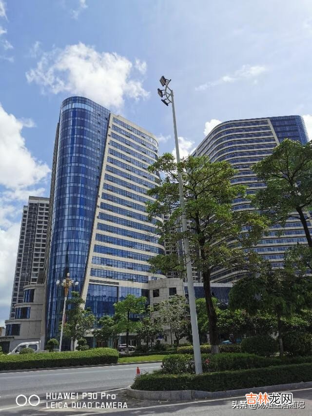 你们觉得华为手机卡不卡，使用体验如何（华为加装nm卡缺点)