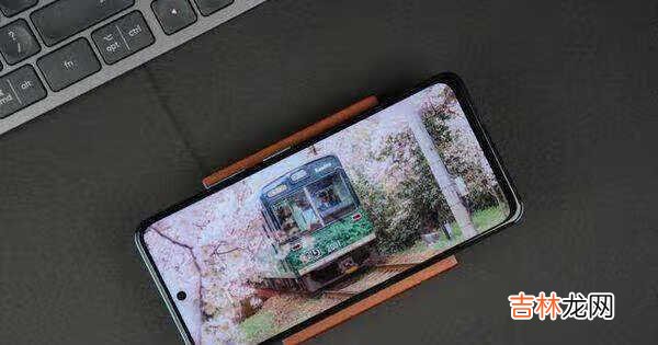 三星f52和红米note10pro哪个值得买_三星f52和红米note10pro怎么选