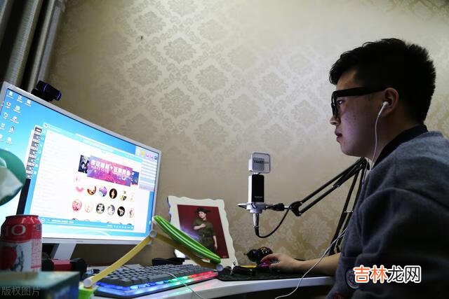 自己在家有没有可以用电脑做兼职赚钱的副业