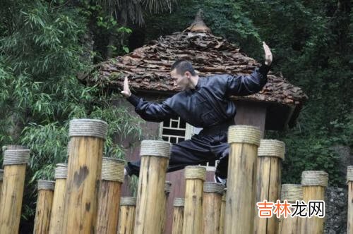 轻功是怎样练成的(世界轻功第一人)