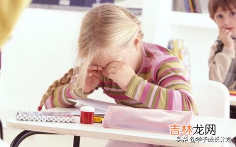 怎么让孩子不沉迷于游戏（怎么让孩子从沉迷的游戏中走出来)