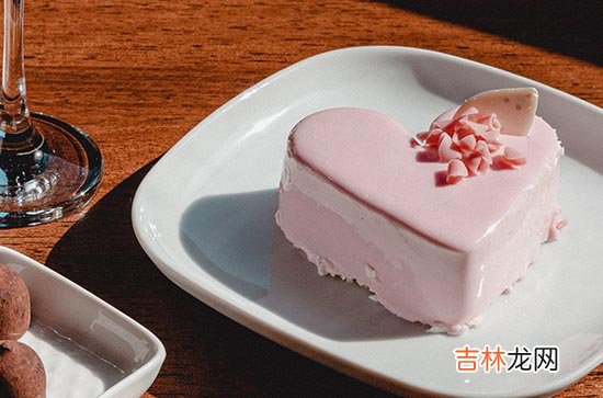 2023老人生日快乐祝福语简短