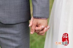 谢媒婆送什么礼物好 从文化层面考虑送礼