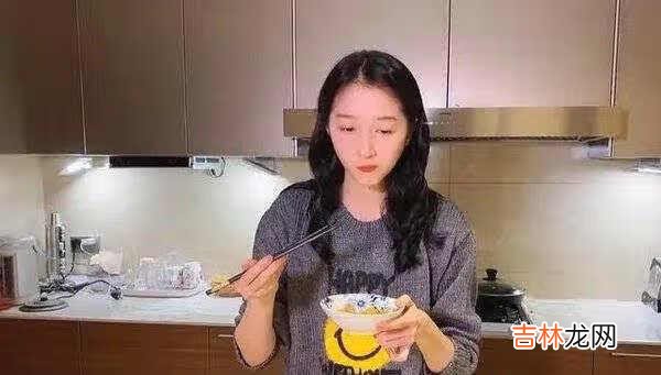 关晓彤代言的榨菜是什么牌子_关晓彤代言榨菜品牌