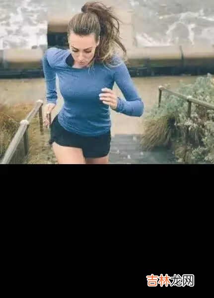 女生练多久可以看到马甲线？ 马甲线出现的顺序