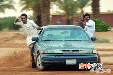 普通轿车能漂移吗要怎样才能做到（小轿车怎么样才能漂移)