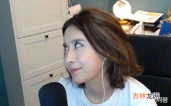 网友爆料陈一发被封后干回老本行,成为设计师,网友“陈工,你好”,你怎么看