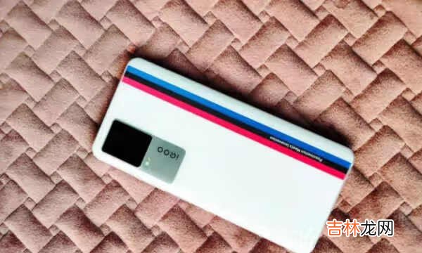 iqoo7和小米11哪个性价比高_iqoo7和小米11哪个更值得入手