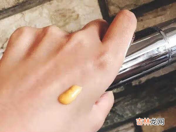 雅顿橘灿精华真假鉴别_雅顿橘灿精华真假查询