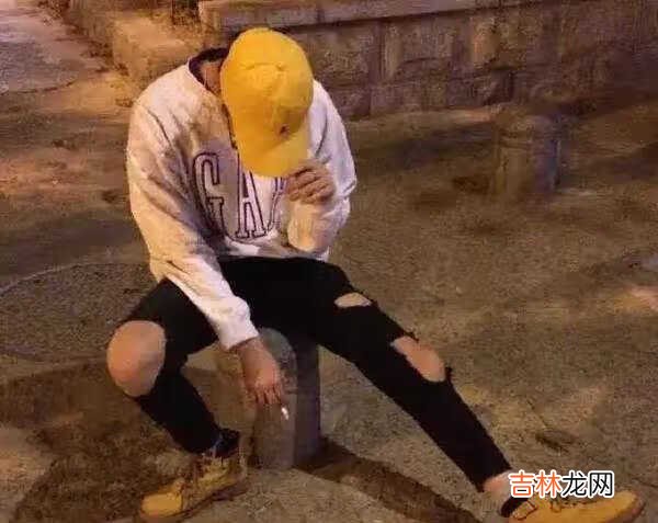 添柏岚大黄靴怎么清洗油渍_添柏岚大黄靴油渍怎么清洗