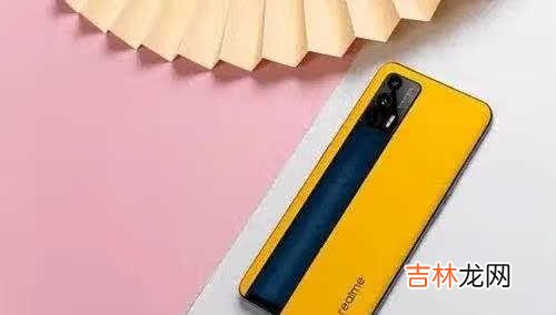 iQOOneo5活力版与真我gtneo闪速版哪款更值得入手?