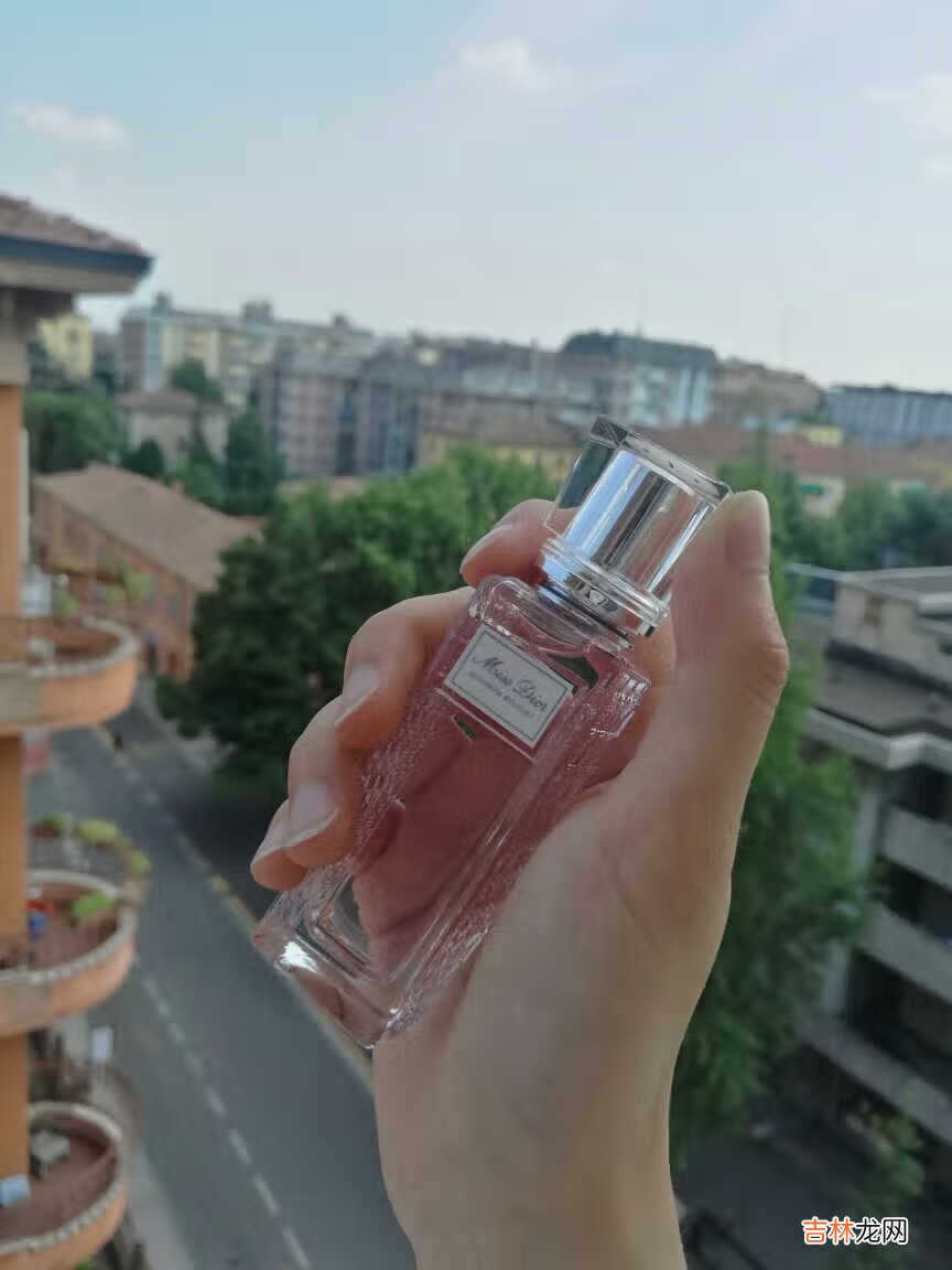 Dior迪奥2018滚珠香水BLOOMING BOUQUET
