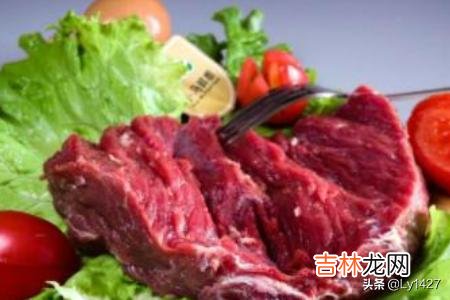 如何选择一款适合狗狗的好狗粮（10年多了的狗狗适合吃哪个狗粮)