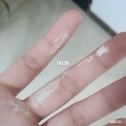 sally hansen 漂胡剂 不要买不要买不要买 重要的事情说三遍