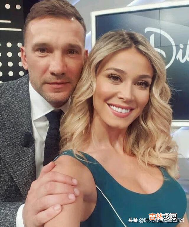 意大利美女莱奥塔被称之为最美体育女主播,你怎么看