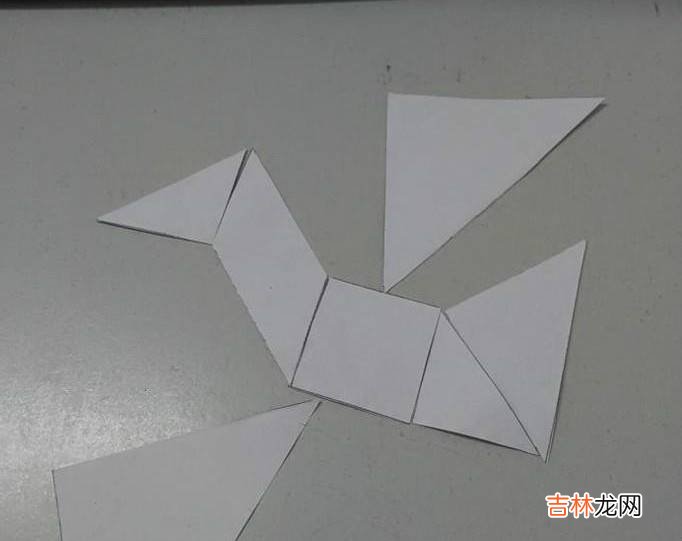 怎样用七巧板摆一只鸟的造型-教小朋友玩七巧板?