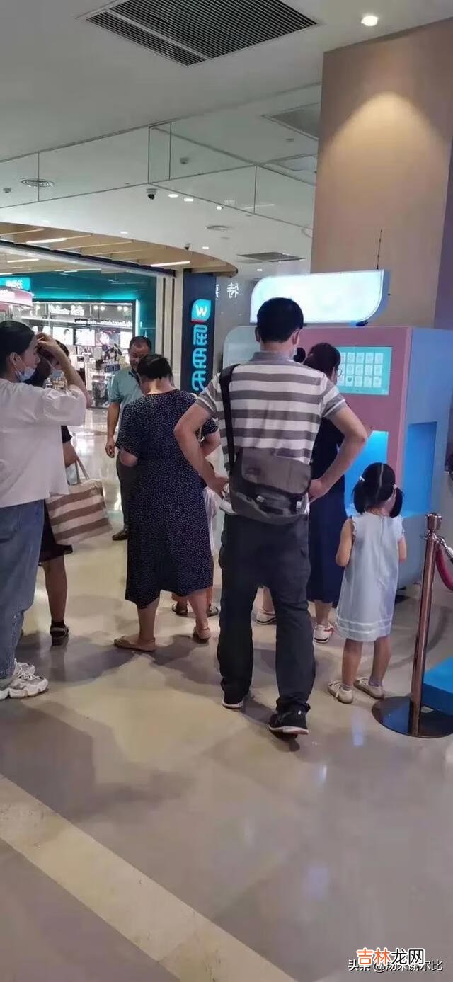 大家都是怎么赚到钱的(一年赚100万冷门的行业)