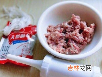 灌肉肠的制作方法?