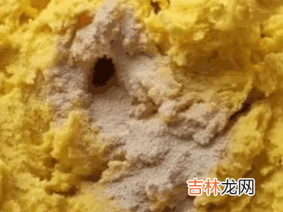 贴锅饼怎样和面?
