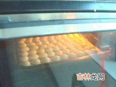 鸡蛋小饼干的制作方法?