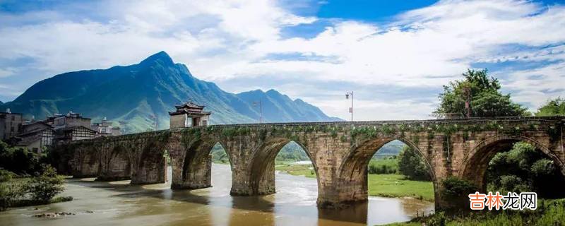 铅山县为什么叫铅山?