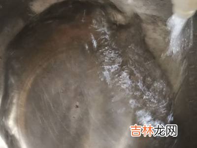 锅糊了怎样去掉糊锅底?