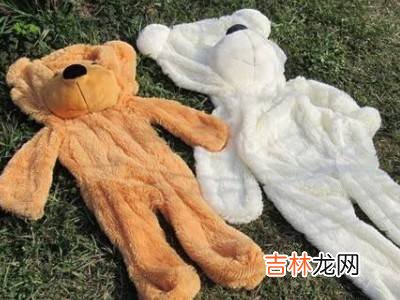 1米8的毛绒熊怎么洗?