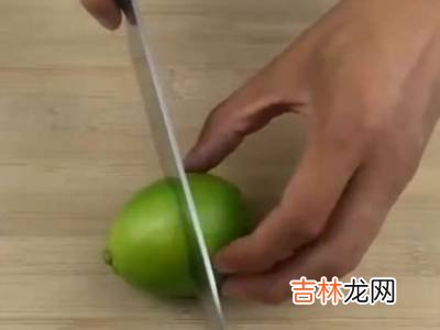 染色剂染到手上怎么洗掉?