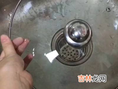 玻璃锅盖怎么清洗缝隙里的污渍?