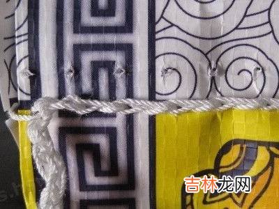 怎样拆米袋封口线?