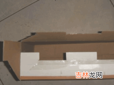 纸盒底部怎么折叠?