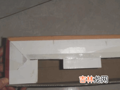 纸盒底部怎么折叠?