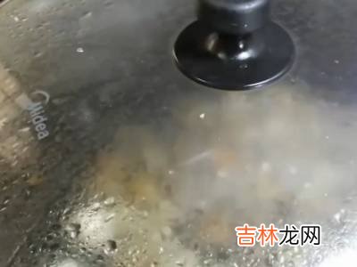 鹌鹑蛋怎样才好剥皮?