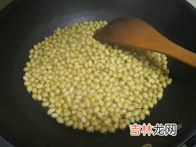 农村冬天捂臭豆子是怎样捂的?