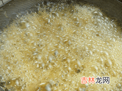 花生油炸丸子起泡沫怎么办?