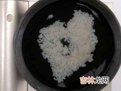 新陶瓷锅第一次用怎么处理?