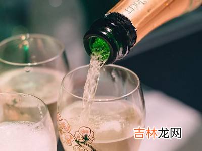 气泡酒怎么开?