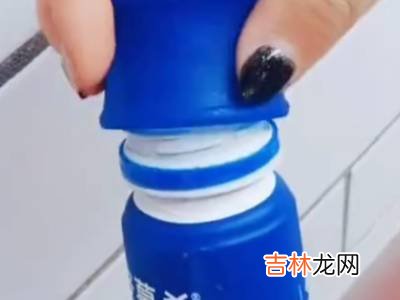 安慕希酸奶怎么打开盖子?