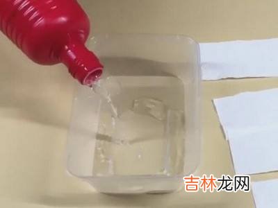 瓷砖上的顽固污渍怎么去除小窍门?
