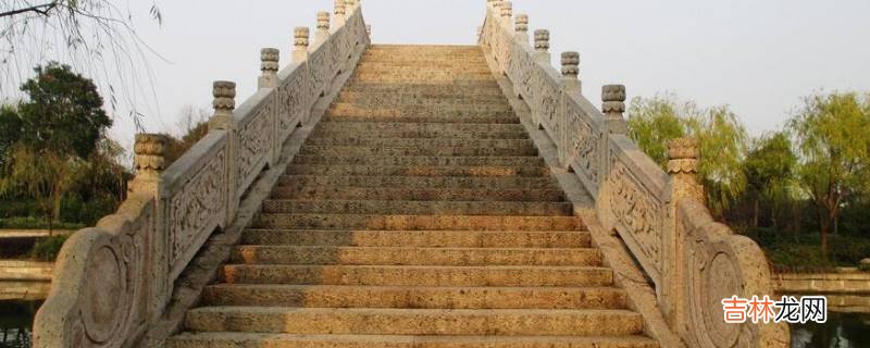 桥面为什么比路面更容易结冰?